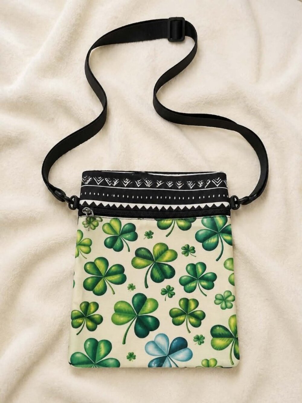 Shamrock crossbody phone bag